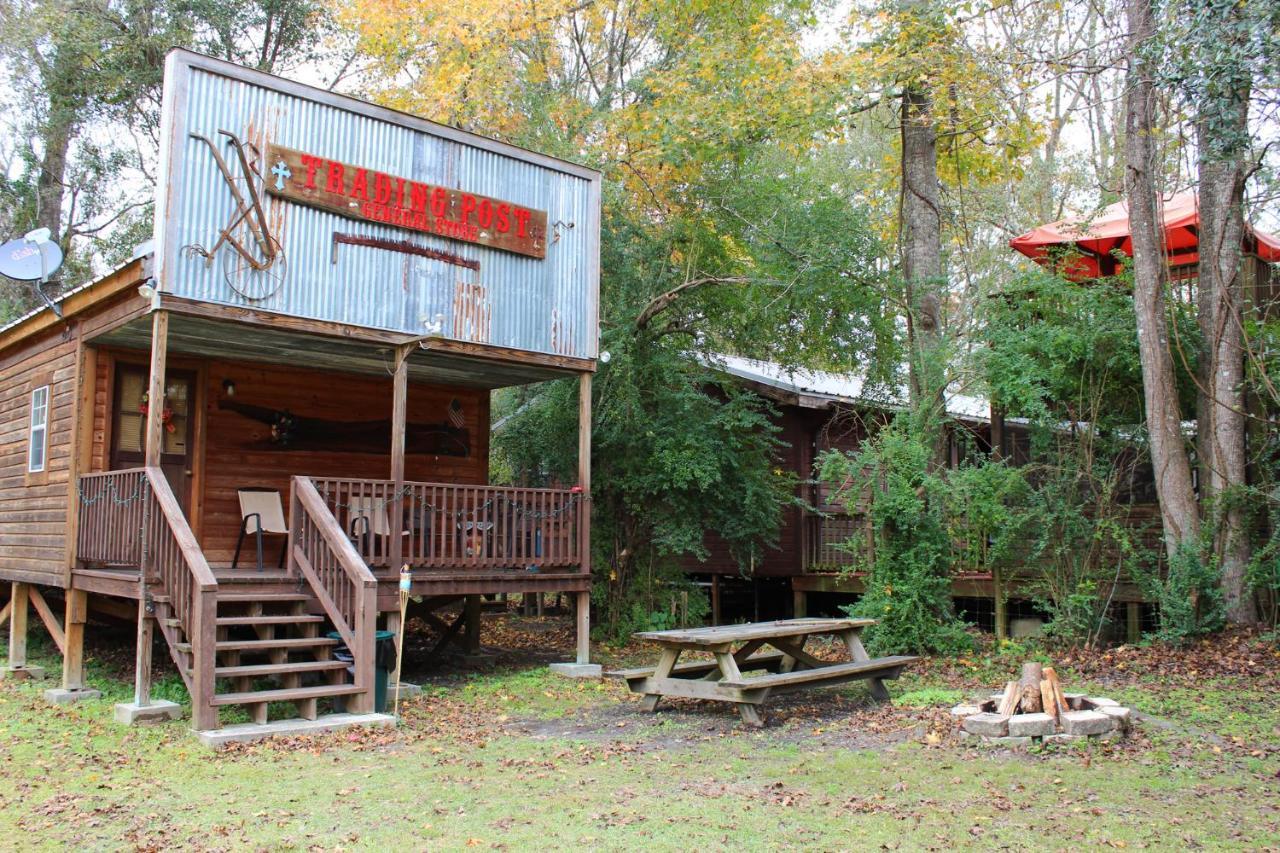 Berry Creek Cabins Hotel Isabel Esterno foto