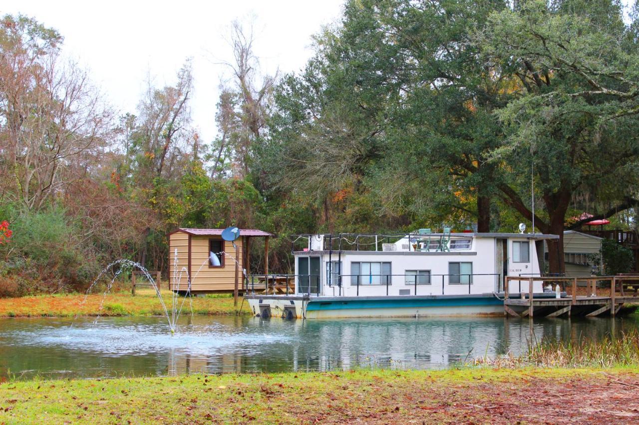 Berry Creek Cabins Hotel Isabel Esterno foto