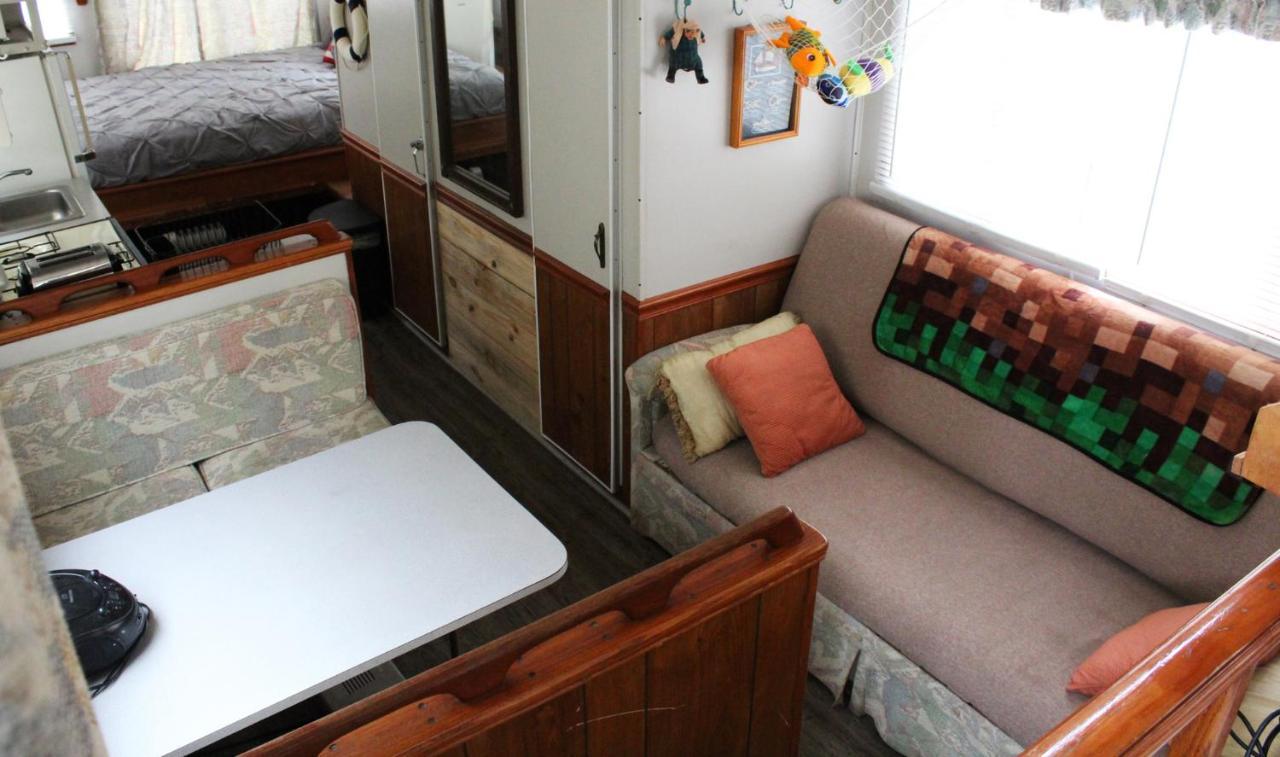 Berry Creek Cabins Hotel Isabel Esterno foto