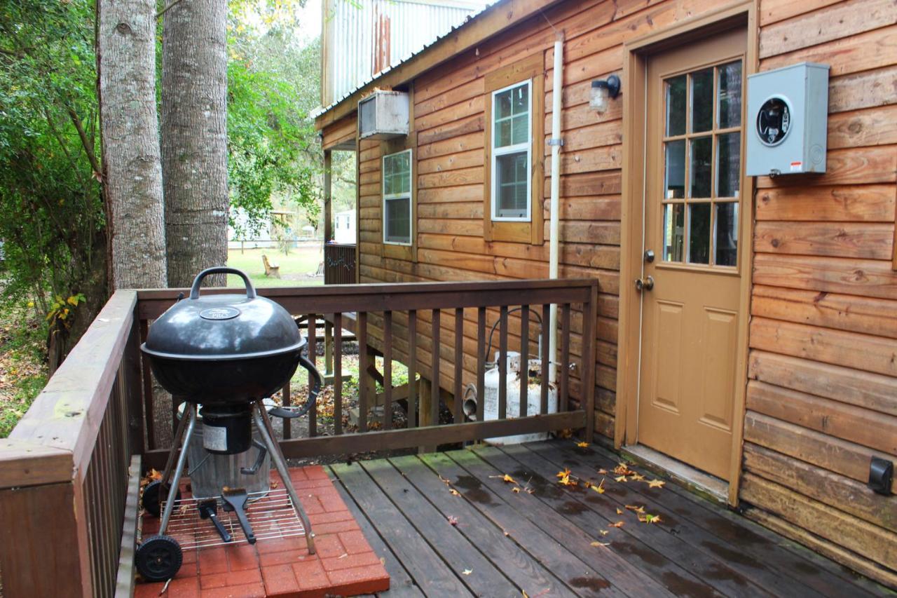 Berry Creek Cabins Hotel Isabel Esterno foto